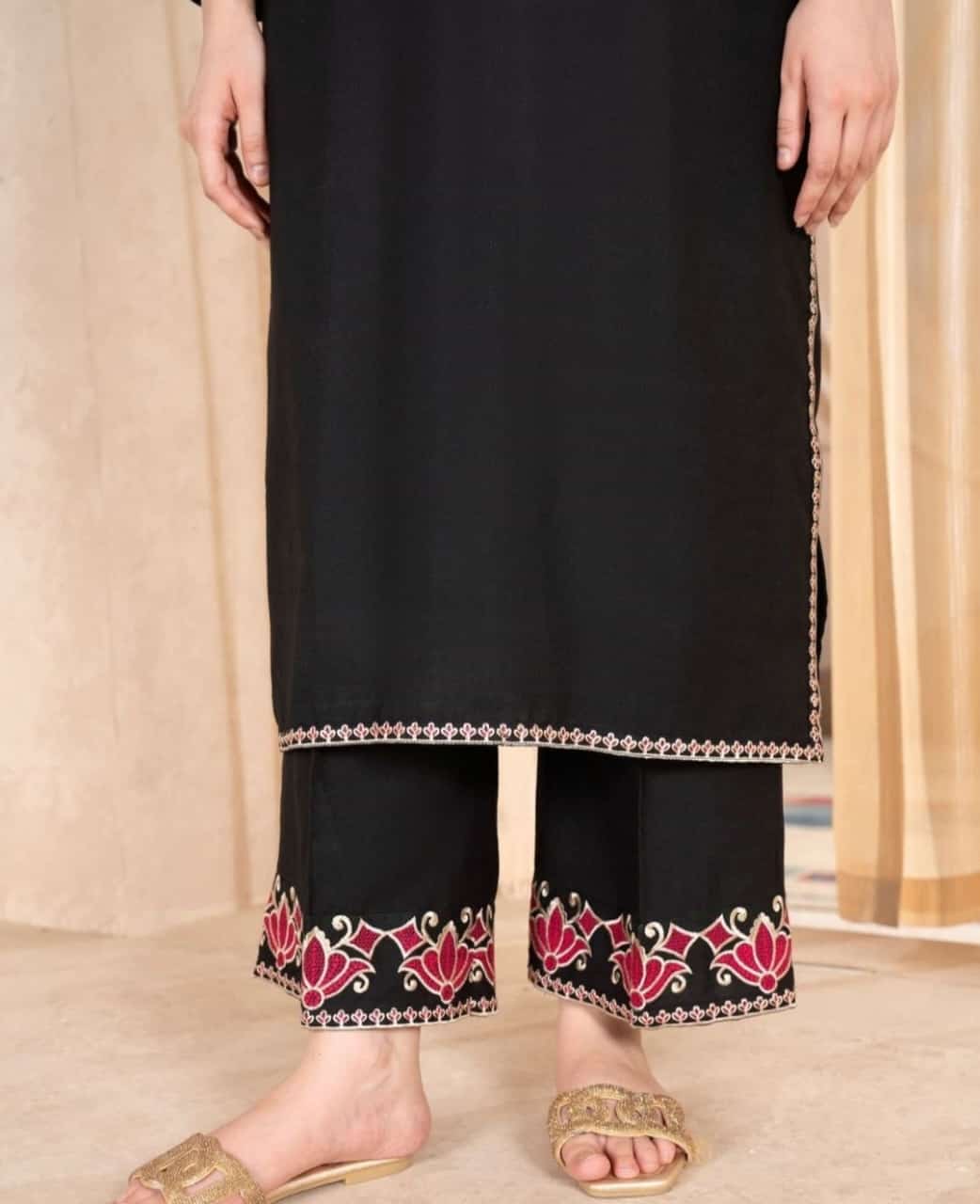 Elysia 2pc Embroided